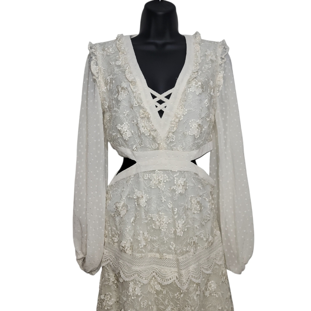 ALEXIS for Target Cream/Ivory Lace Cut Out Tiered Maxi Dress XS Long Sleeve Ruff - Picture 4 of 6